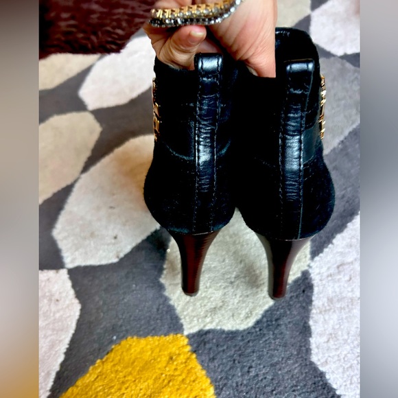 Tory Burch boots ! Swede - Picture 2 of 5